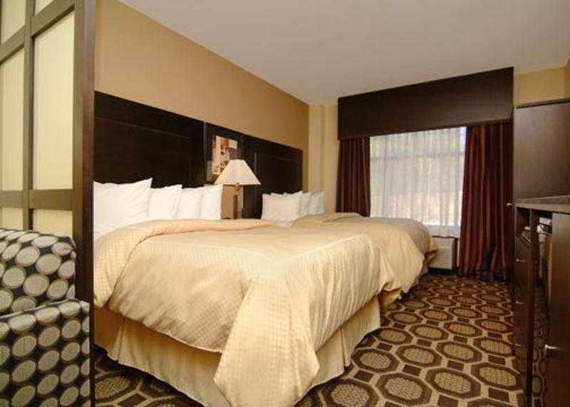 คอมฟอร์ต สวีท Hotel เล็กซิงตัน ภายนอก รูปภาพ